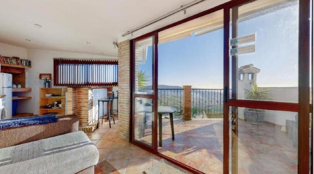 5 bedroom Apartment for sale in Casarabonela - € 336,000 (Ref: 9702132)