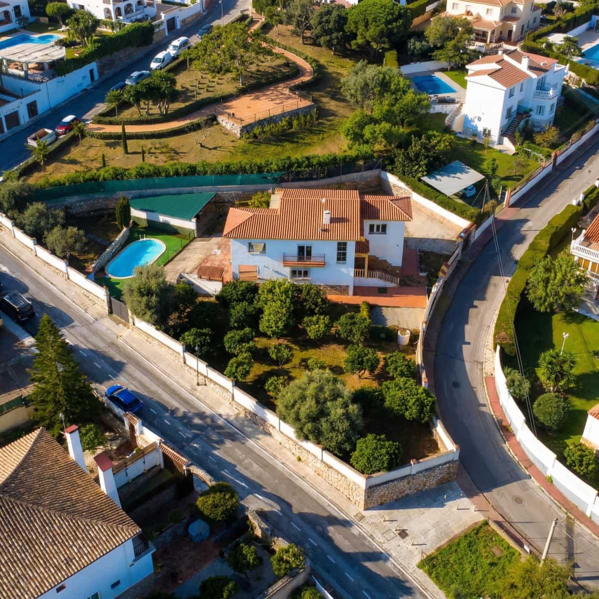 4 sypialnia Willa na sprzedaż w Alhaurin de la Torre z basenem - 695 000 € (Ref: 9720212)