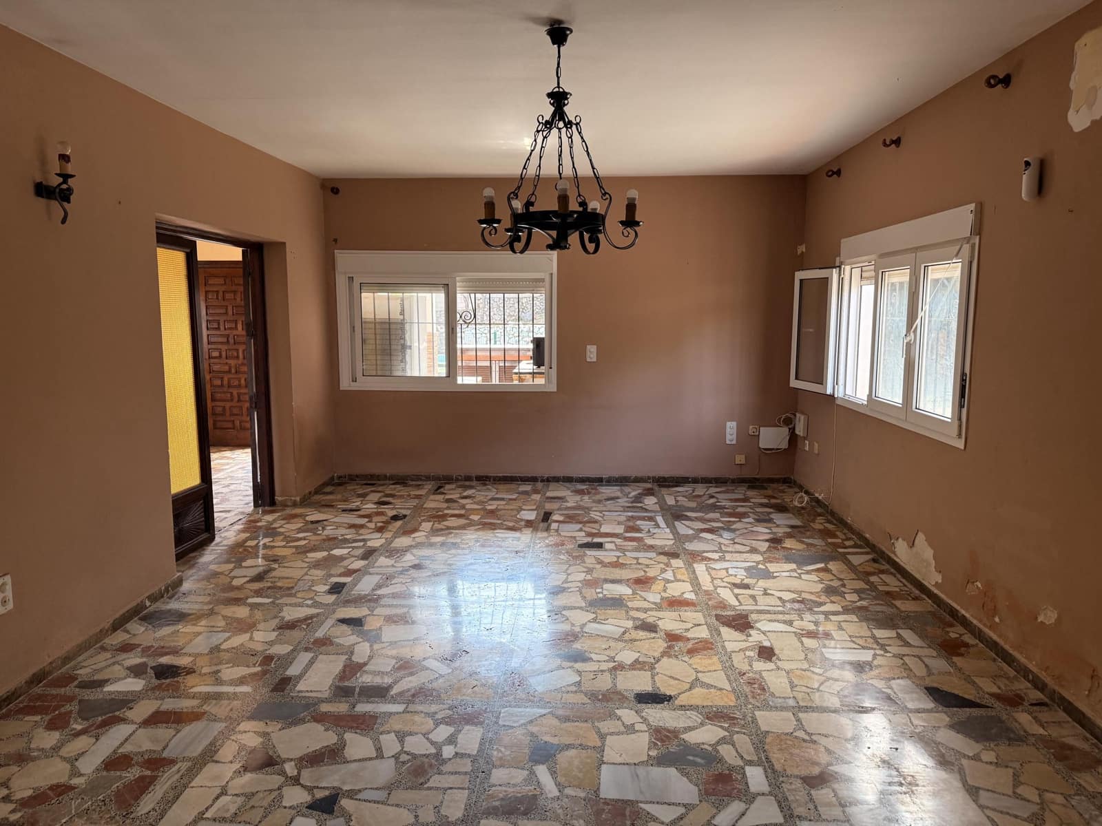 4 sypialnia Willa na sprzedaż w Alhaurin de la Torre z basenem - 695 000 € (Ref: 9720212)