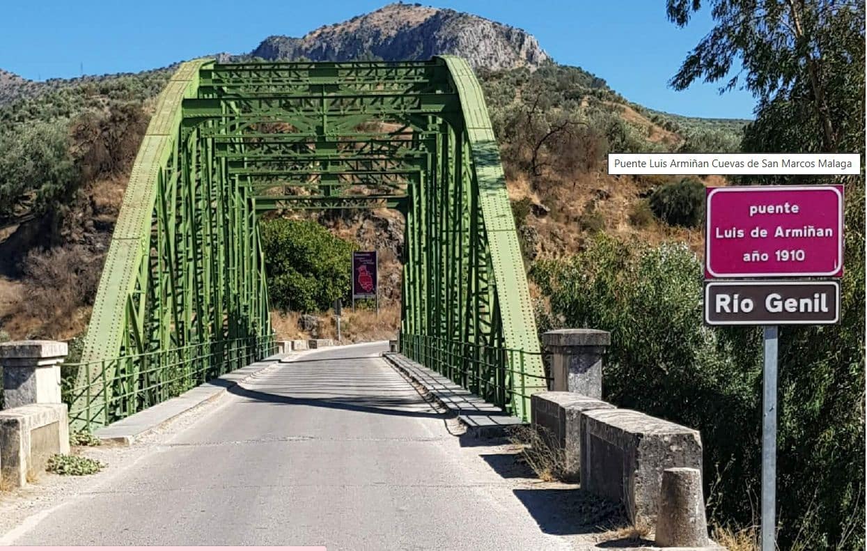 Adosado de 4 habitaciones en Cuevas de San Marcos en venta - 145.000 € (Ref: 9721904)