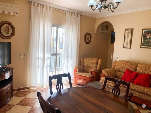 4 makuuhuone Rivitalo myytävänä paikassa Cuevas de San Marcos - 129 000 € (Ref: 9721904)