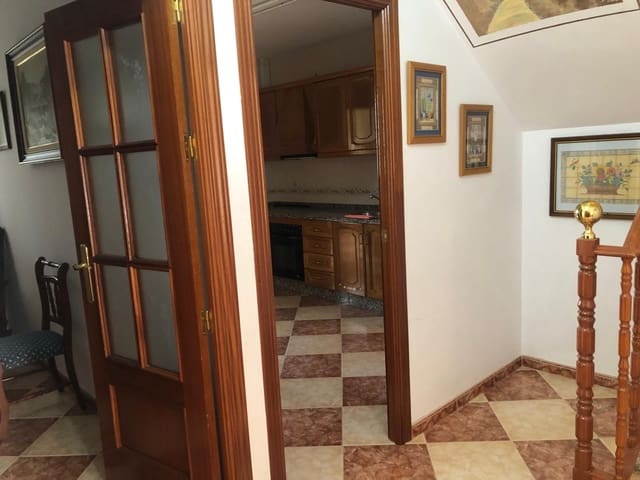 4 sypialnia Dom szeregowy na sprzedaż w Cuevas de San Marcos - 129 000 € (Ref: 9721904)