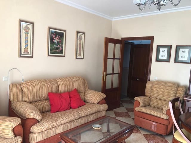 Adosado de 4 habitaciones en Cuevas de San Marcos en venta - 129.000 € (Ref: 9721904)