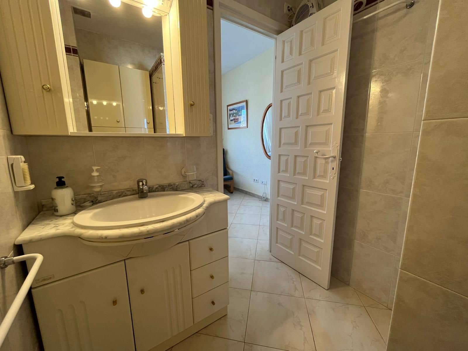 2 bedroom Apartment for sale in Almunecar - € 260,000 (Ref: 9721905)