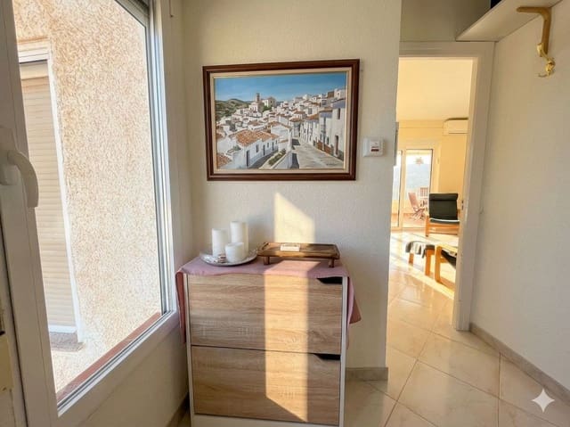 2 makuuhuone Huoneisto myytävänä paikassa Almuñécar - 260 000 € (Ref: 9721905)