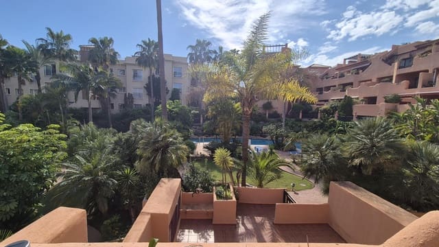 2 soveværelse Lejlighed til salg i Los Flamingos, Benahavís med swimmingpool garage - € 449.000 (Ref: 9721906)