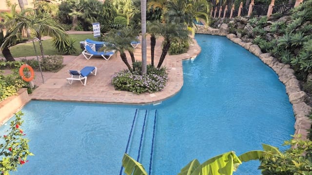 2 soveværelse Lejlighed til salg i Los Flamingos, Benahavís med swimmingpool garage - € 449.000 (Ref: 9721906)