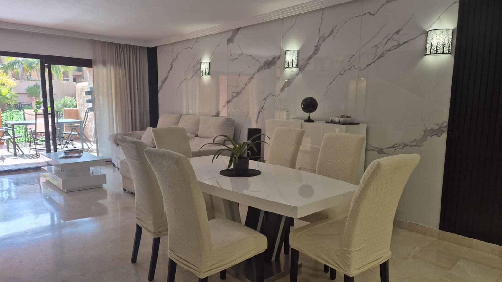 Apartamento de 2 habitaciones en Los Flamingos en venta con piscina garaje - 449.000 € (Ref: 9721906)