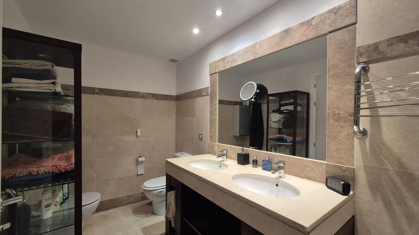 Apartamento de 2 habitaciones en Los Flamingos en venta con piscina garaje - 449.000 € (Ref: 9721906)
