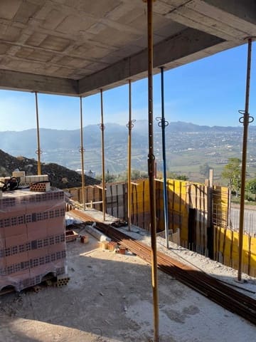 3 Zimmer Villa zu verkaufen in Coín mit Pool Garage - 839.000 € (Ref: 9732429)