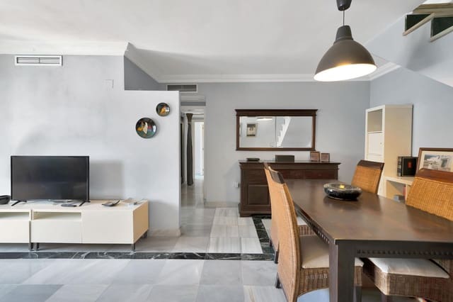 3 Zimmer Penthouse zu verkaufen in Marbella mit Pool Garage - 530.000 € (Ref: 9748186)