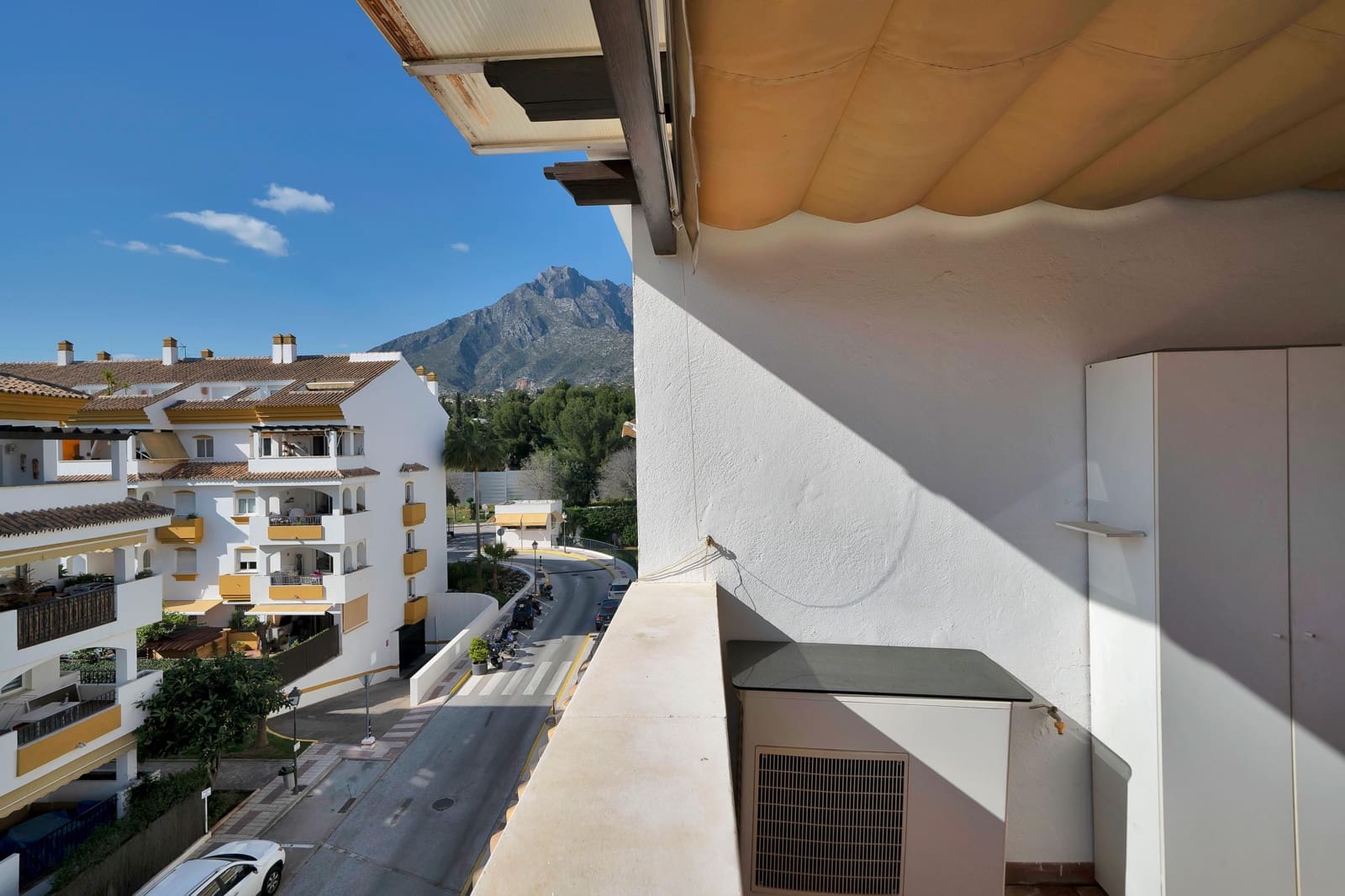 3 slaapkamer Penthouse te koop in Marbella met zwembad garage - € 530.000 (Ref: 9748186)