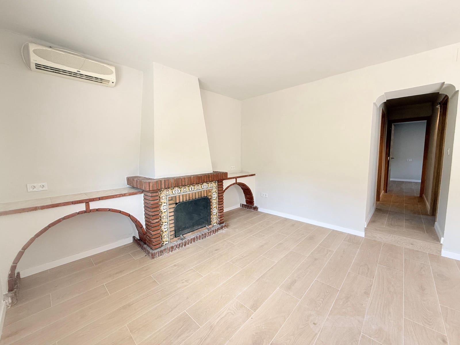 3 slaapkamer Finca/Landhuis te koop in Coin - € 310.000 (Ref: 9755940)