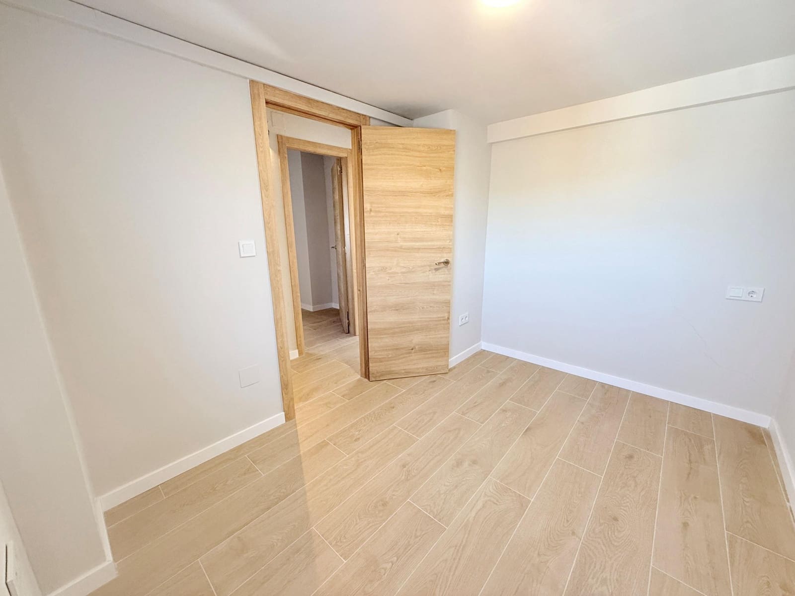 3 slaapkamer Finca/Landhuis te koop in Coin - € 310.000 (Ref: 9755940)