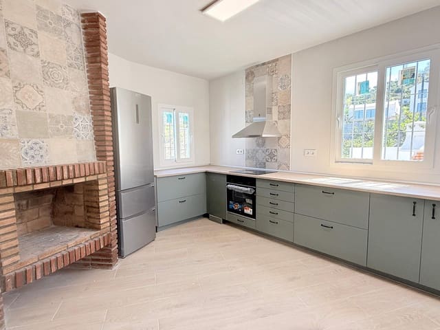 3 soveværelse Finca/Landehus til salg i Coín - € 310.000 (Ref: 9755940)