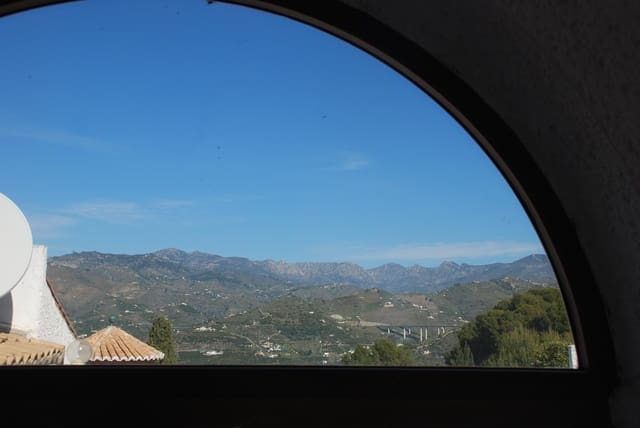 2 makuuhuone Huoneisto myytävänä paikassa Almuñécar - 260 000 € (Ref: 9759172)