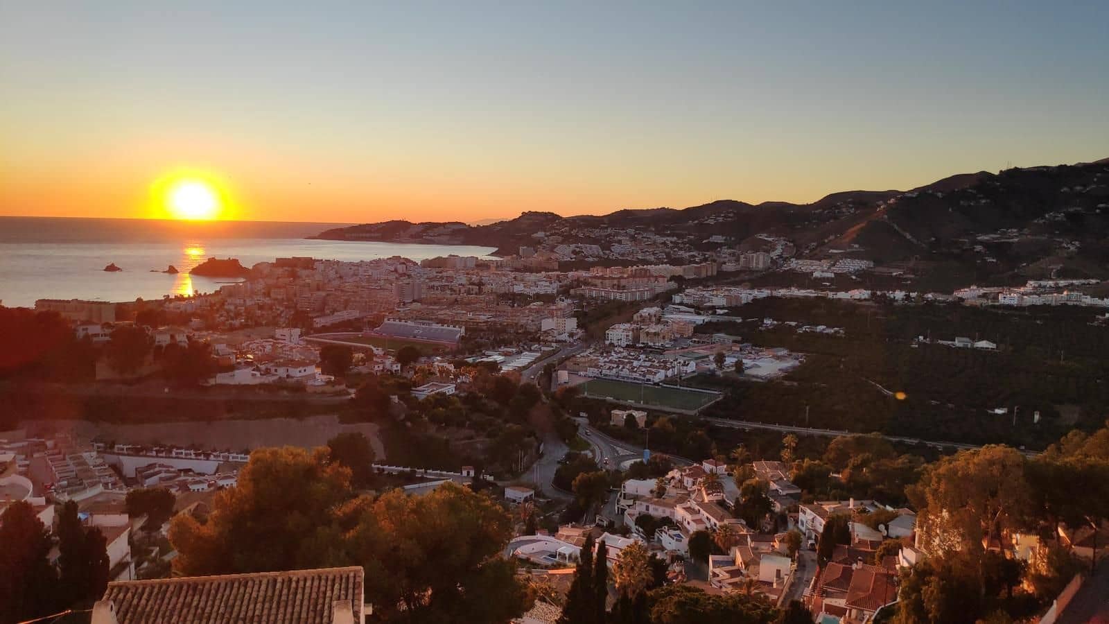 2 bedroom Apartment for sale in Almunecar - € 260,000 (Ref: 9759172)