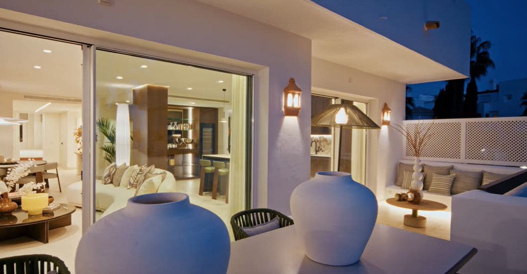 3 soverom Leilighet til salgs i Rio Real med svømmebasseng - € 2 450 000 (Ref: 9759173)