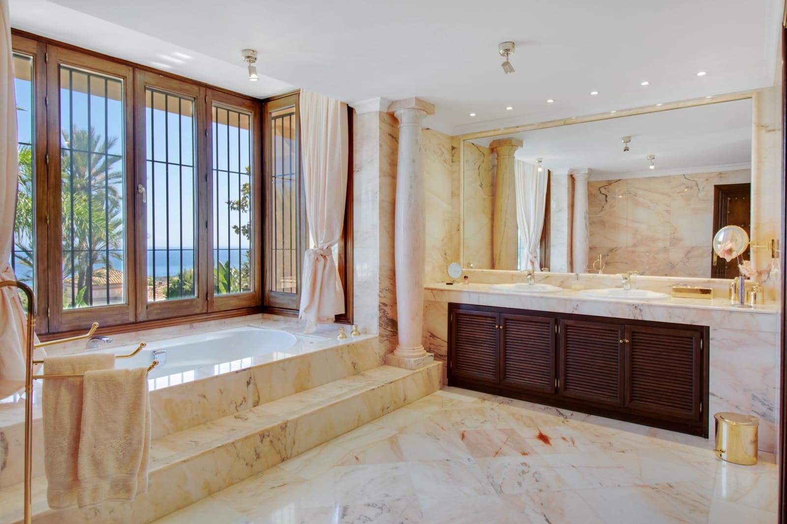 6 camera da letto Villa da affittare in Marbella con piscina garage - 18.000 € (Rif: 9762158)