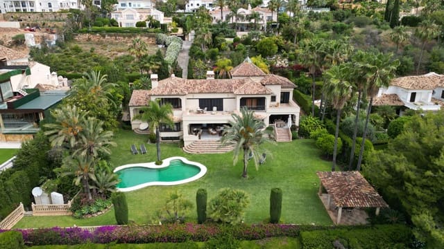 Villa/Maison de 6 chambres à louer à Marbella avec piscine garage - 18 000 € (Ref: 9762158)
