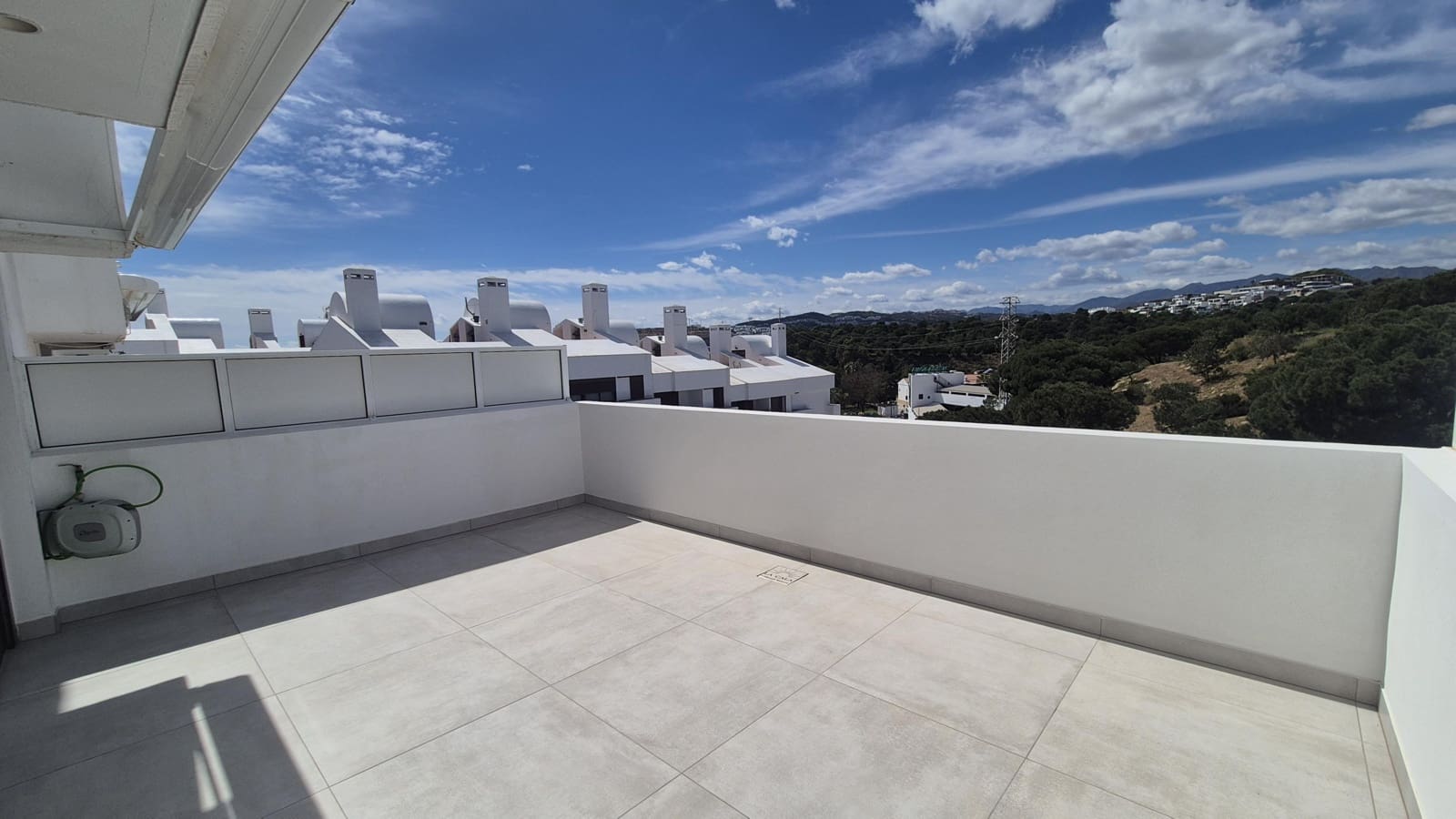 5 sypialnia Dom szeregowy na sprzedaż w La Cala de Mijas z basenem - 950 000 € (Ref: 9773292)