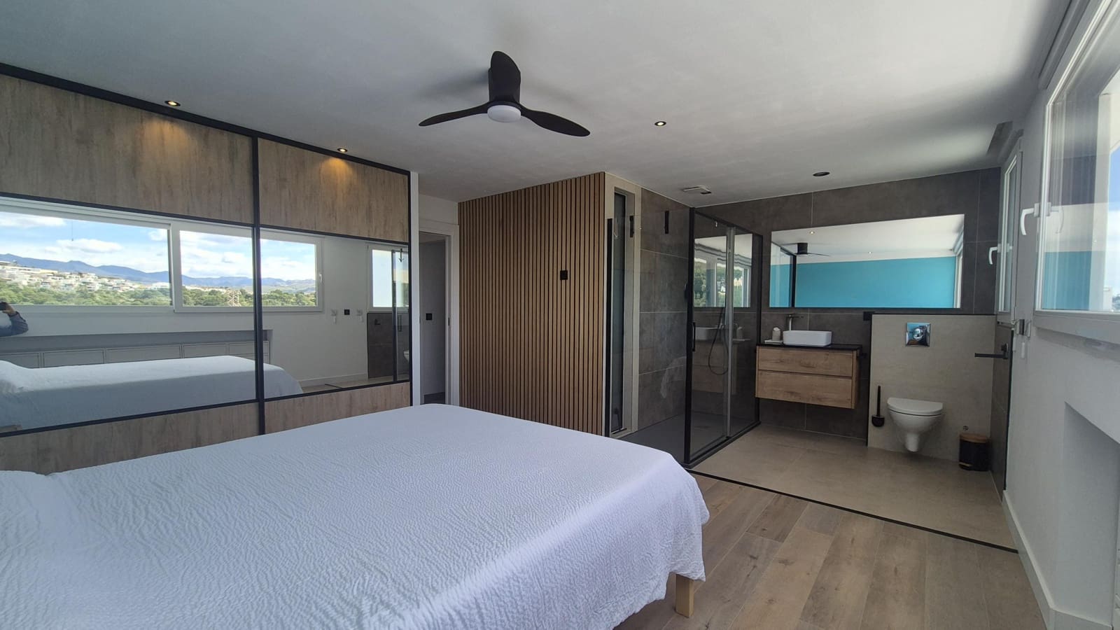 5 sypialnia Dom szeregowy na sprzedaż w La Cala de Mijas z basenem - 950 000 € (Ref: 9773292)