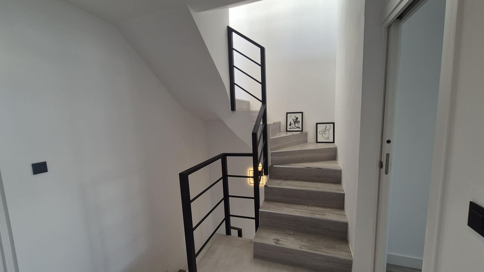 5 sypialnia Dom szeregowy na sprzedaż w La Cala de Mijas z basenem - 950 000 € (Ref: 9773292)