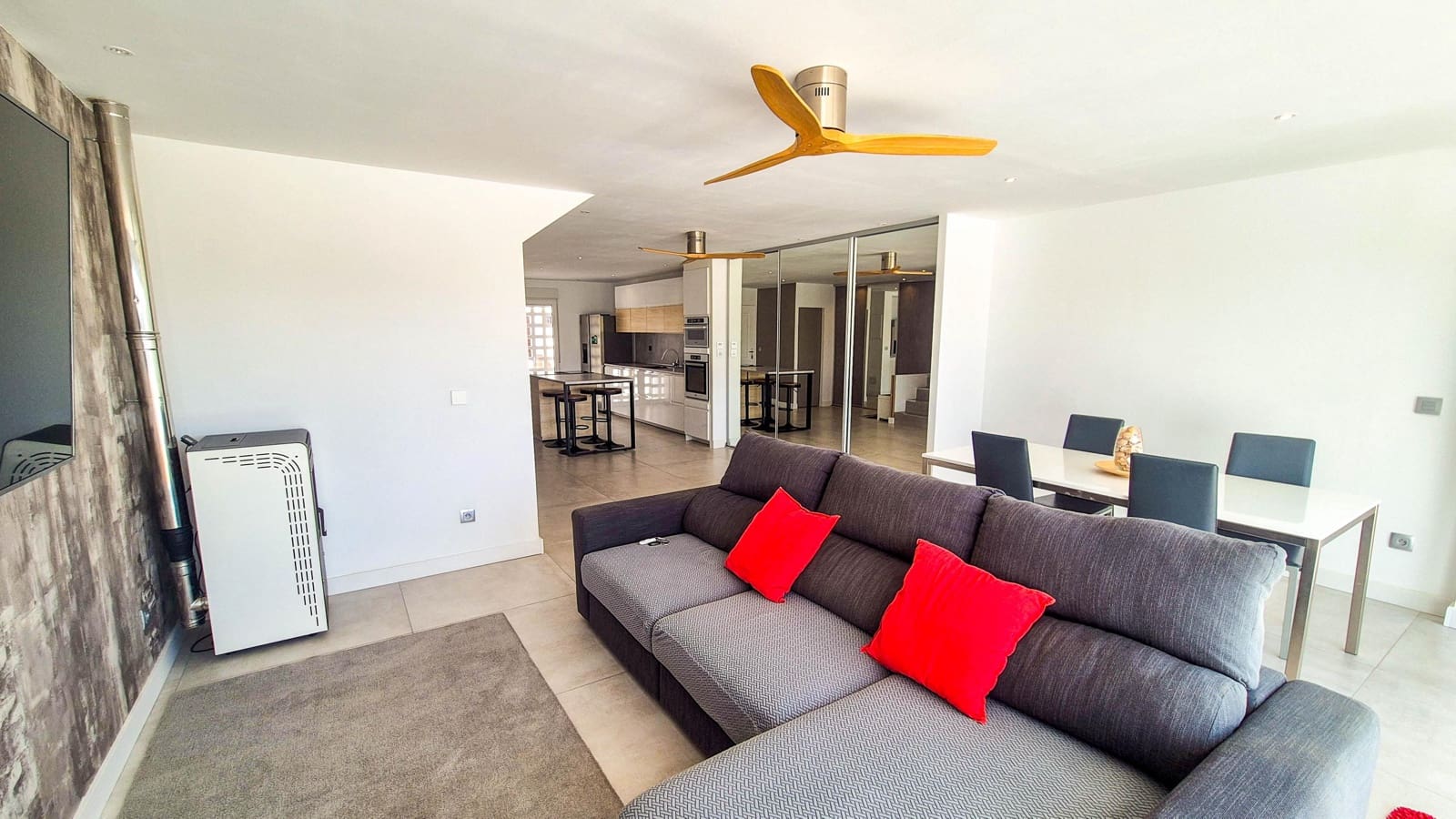 5 bedroom Terraced Villa for sale in La Cala de Mijas with pool garage - € 825,000 (Ref: 9773292)