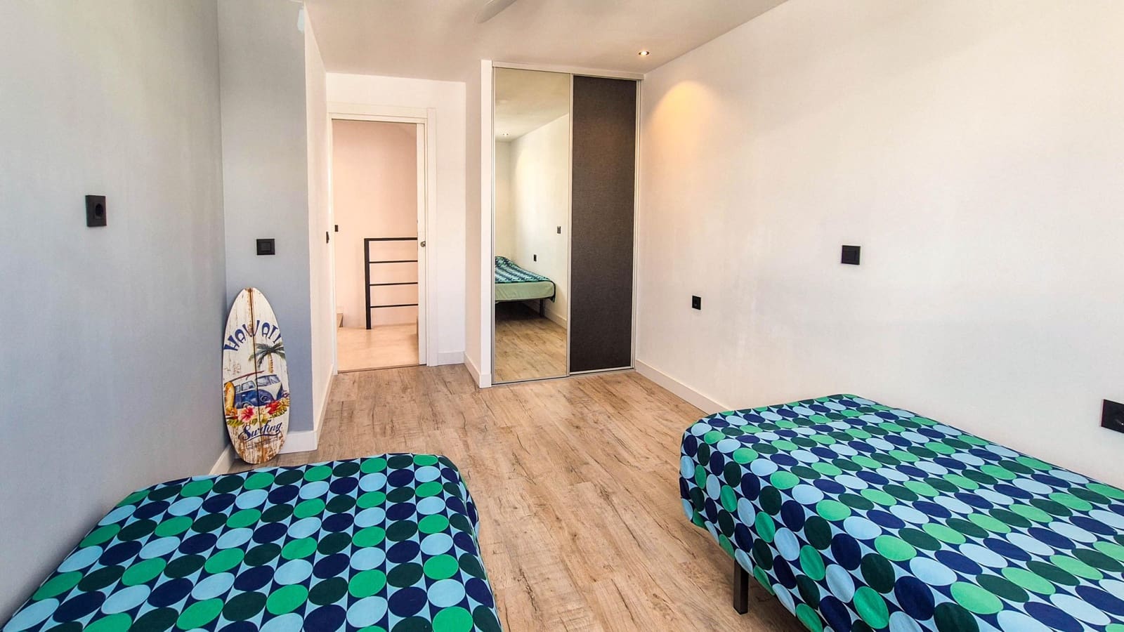 5 bedroom Terraced Villa for sale in La Cala de Mijas with pool garage - € 825,000 (Ref: 9773292)