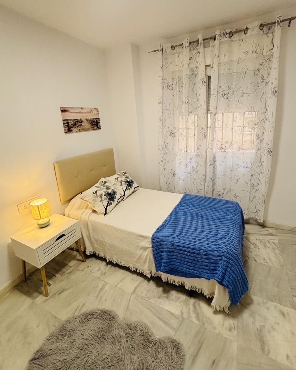 4 sovrum Lägenhet till salu i Malaga stad - 449 500 € (Ref: 9773293)