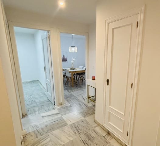 4 sovrum Lägenhet till salu i Málaga stad - 449 500 € (Ref: 9773293)