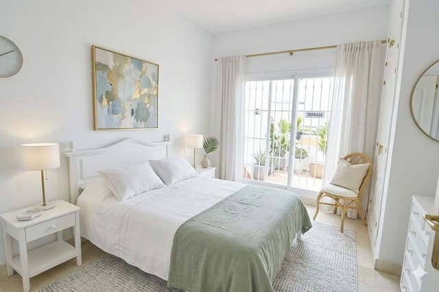 2 chambre Appartement à vendre à Elviria, Marbella - 375 000 € (Ref: 9778363)