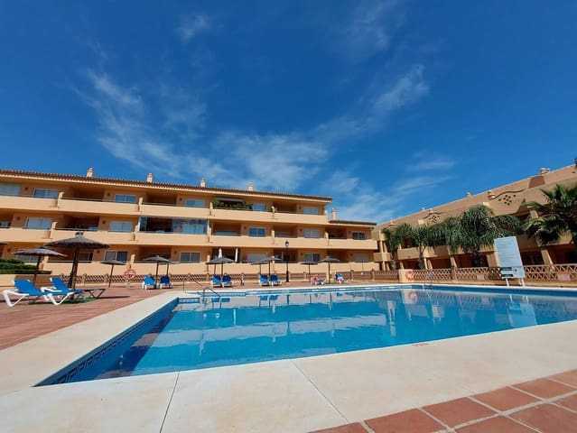 2 quarto Apartamento para venda em Elviria, Marbella com piscina garagem - 375 000 € (Ref: 9778363)