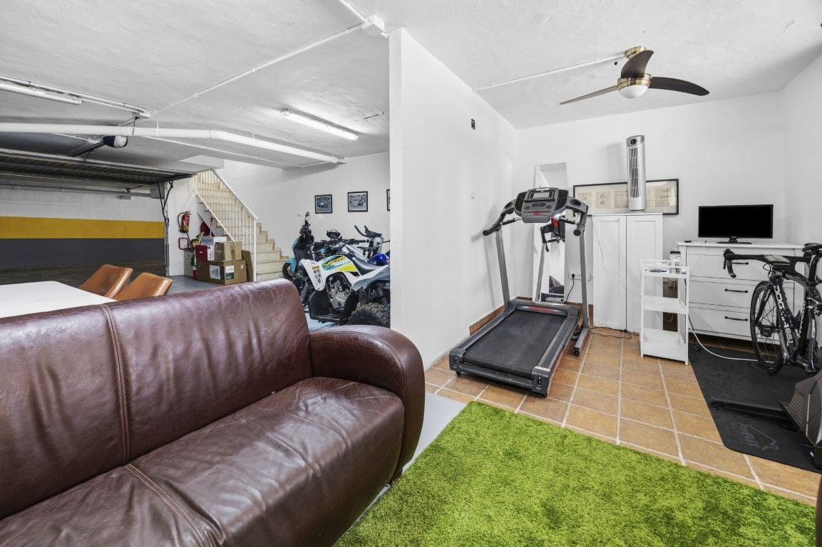 3 soverom Rekkehus til salgs i Marbella med svømmebasseng - € 849 000 (Ref: 9791265)