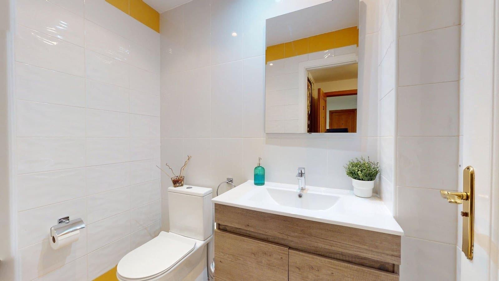 3 sypialnia Apartament na sprzedaż w Marbella z basenem - 685 000 € (Ref: 9794899)