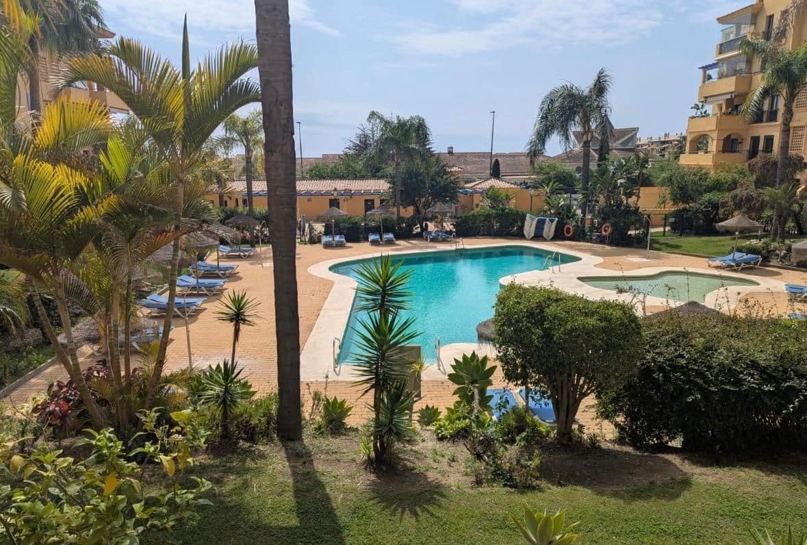 3 soverom Leilighet til salgs i Marbella med svømmebasseng - € 685 000 (Ref: 9794899)