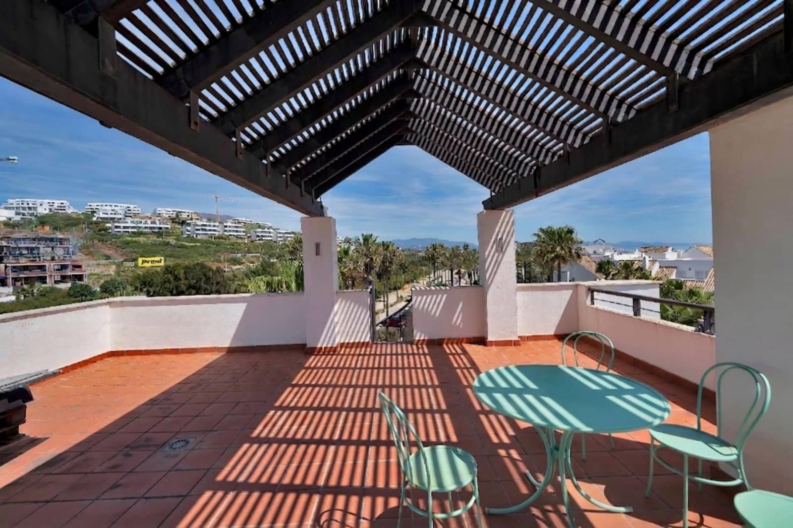 2 soveværelse Penthouse til salg i Bahia de Casares med swimmingpool - € 570.000 (Ref: 9797335)