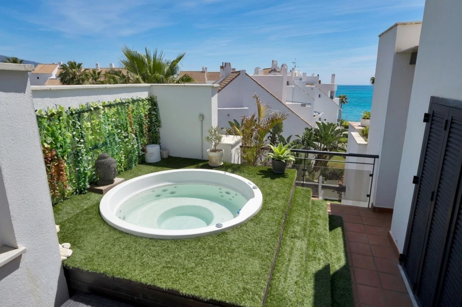 2 soveværelse Penthouse til salg i Bahia de Casares med swimmingpool garage - € 509.000 (Ref: 9797335)