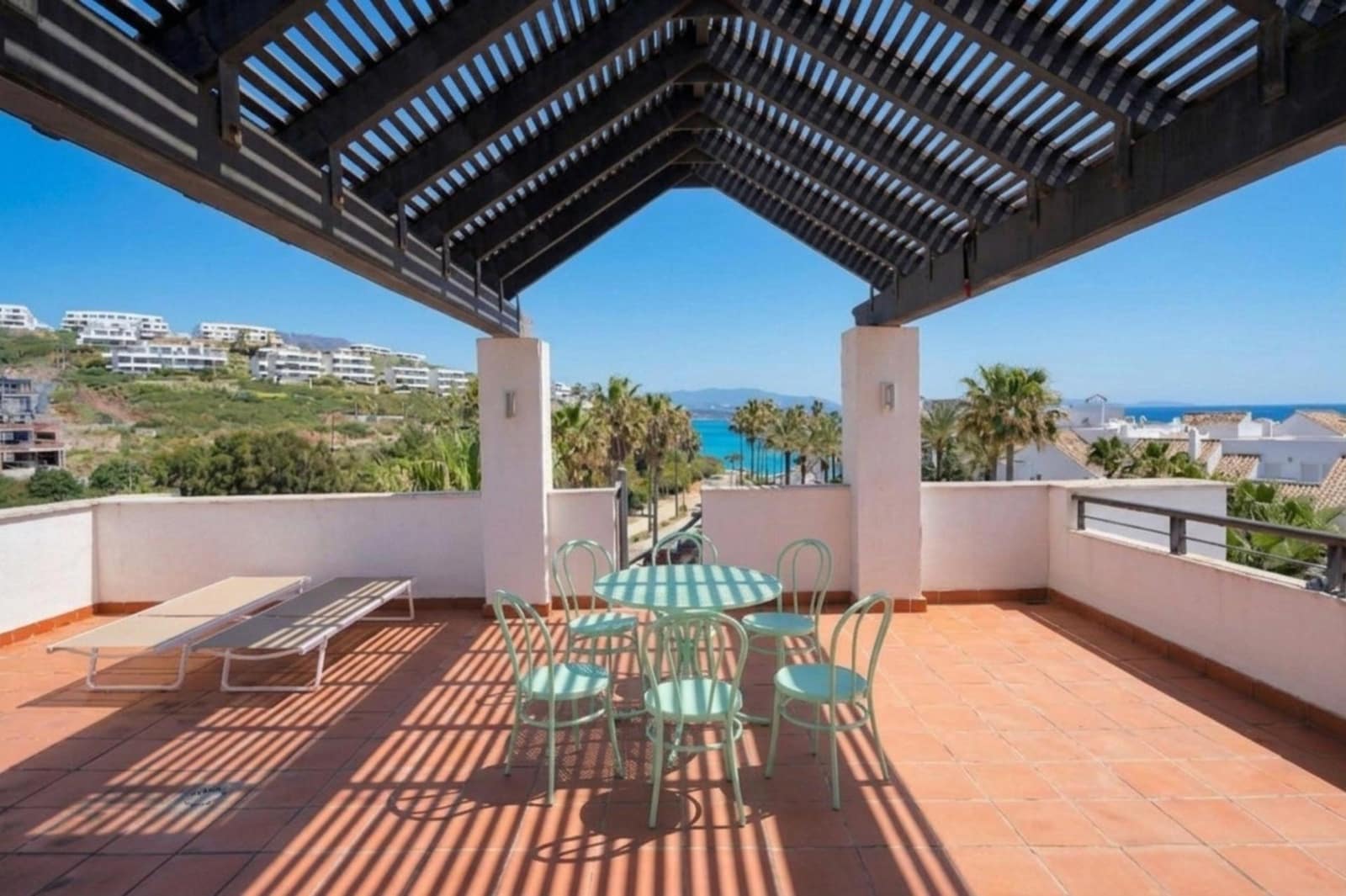 2 soveværelse Penthouse til salg i Bahia de Casares med swimmingpool garage - € 509.000 (Ref: 9797335)