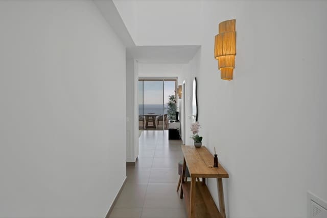 Ático de 4 habitaciones en Benalmádena pueblo, Benalmádena en venta con piscina garaje - 1.225.000 € (Ref: 9806660)