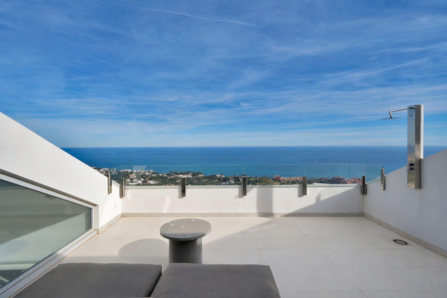 4 Zimmer Penthouse zu verkaufen in Benalmadena mit Pool Garage - 1.225.000 € (Ref: 9806660)