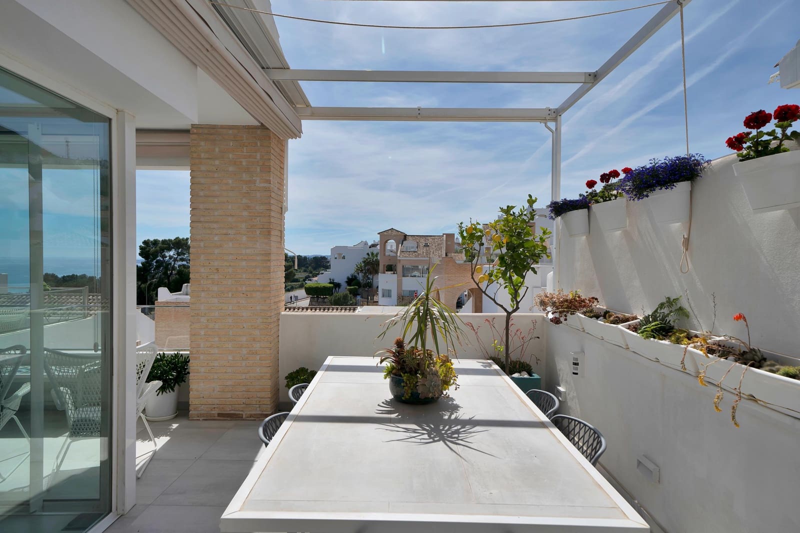 3 makuuhuone Huvila myytävänä paikassa Torremuelle mukana uima-altaan - 1 200 000 € (Ref: 9806661)