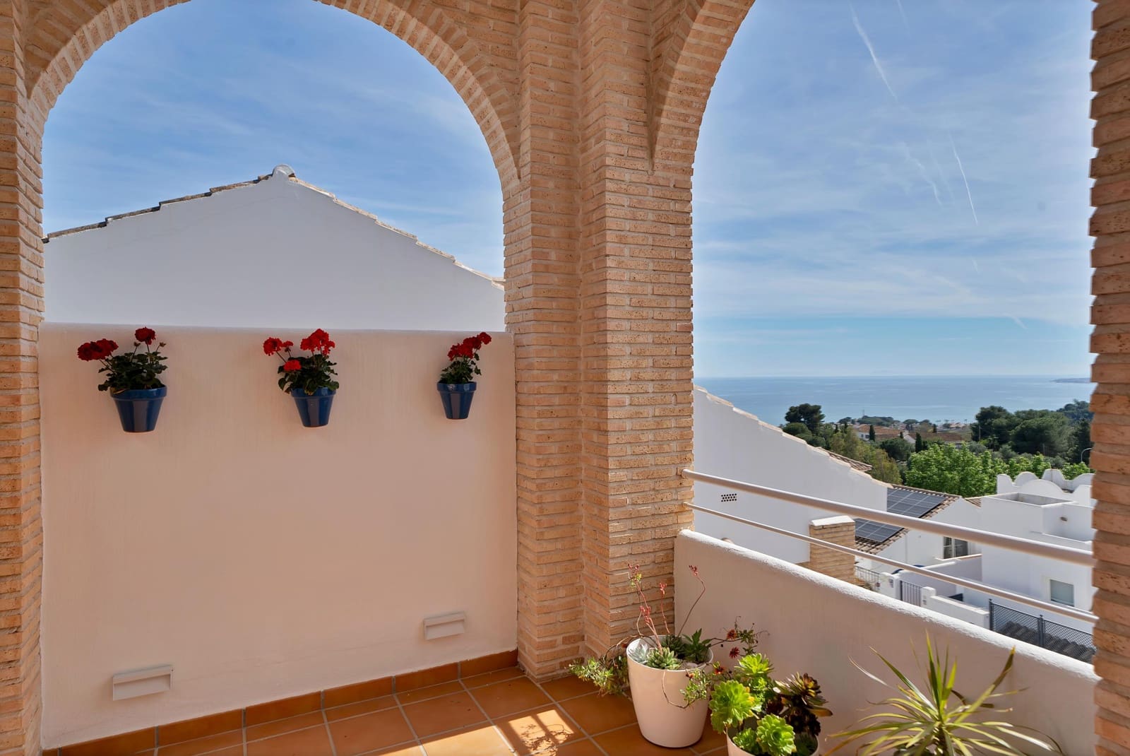 3 makuuhuone Huvila myytävänä paikassa Torremuelle mukana uima-altaan - 1 200 000 € (Ref: 9806661)