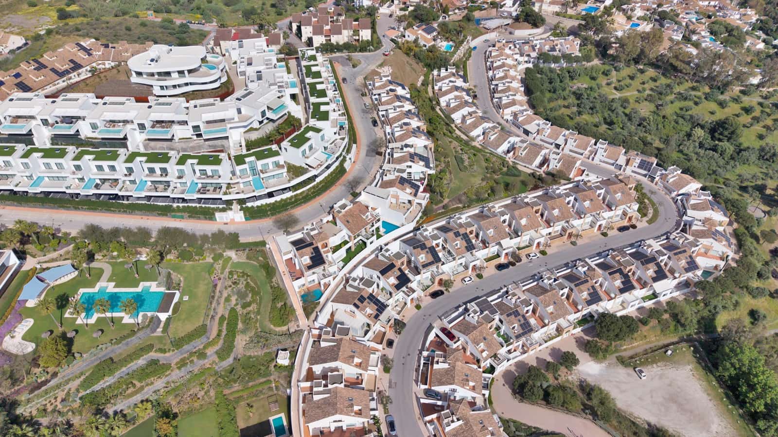 3 makuuhuone Huvila myytävänä paikassa Torremuelle mukana uima-altaan - 1 200 000 € (Ref: 9806661)