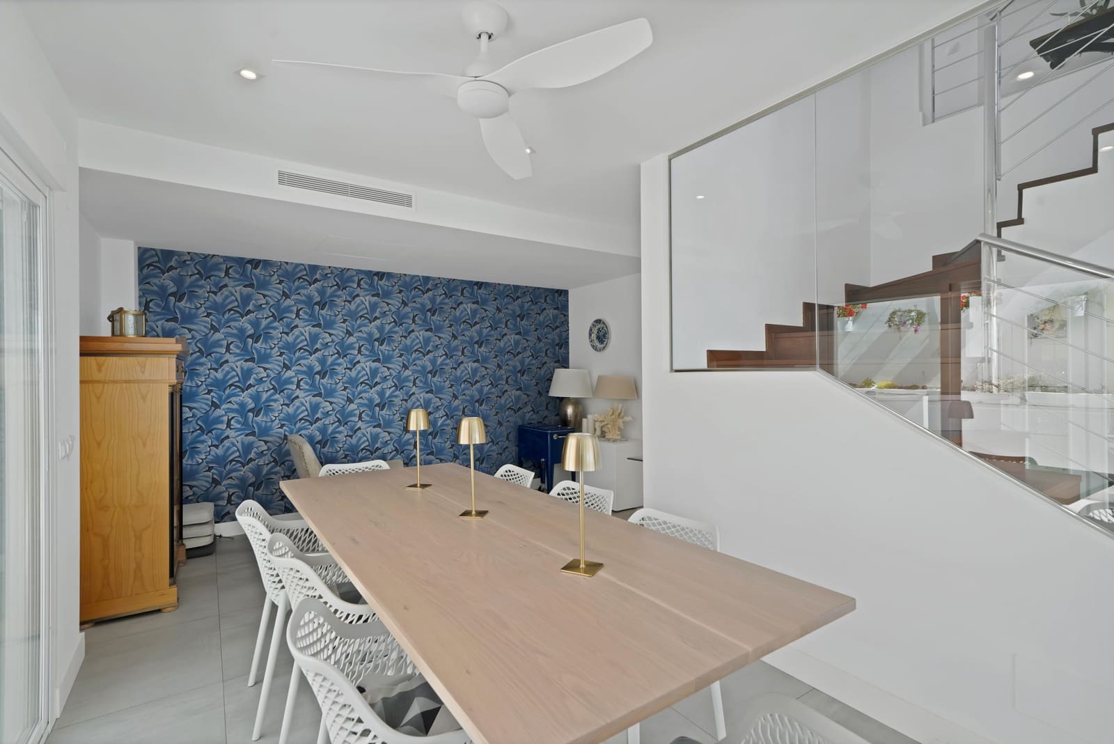 3 makuuhuone Huvila myytävänä paikassa Torremuelle mukana uima-altaan - 1 200 000 € (Ref: 9806661)