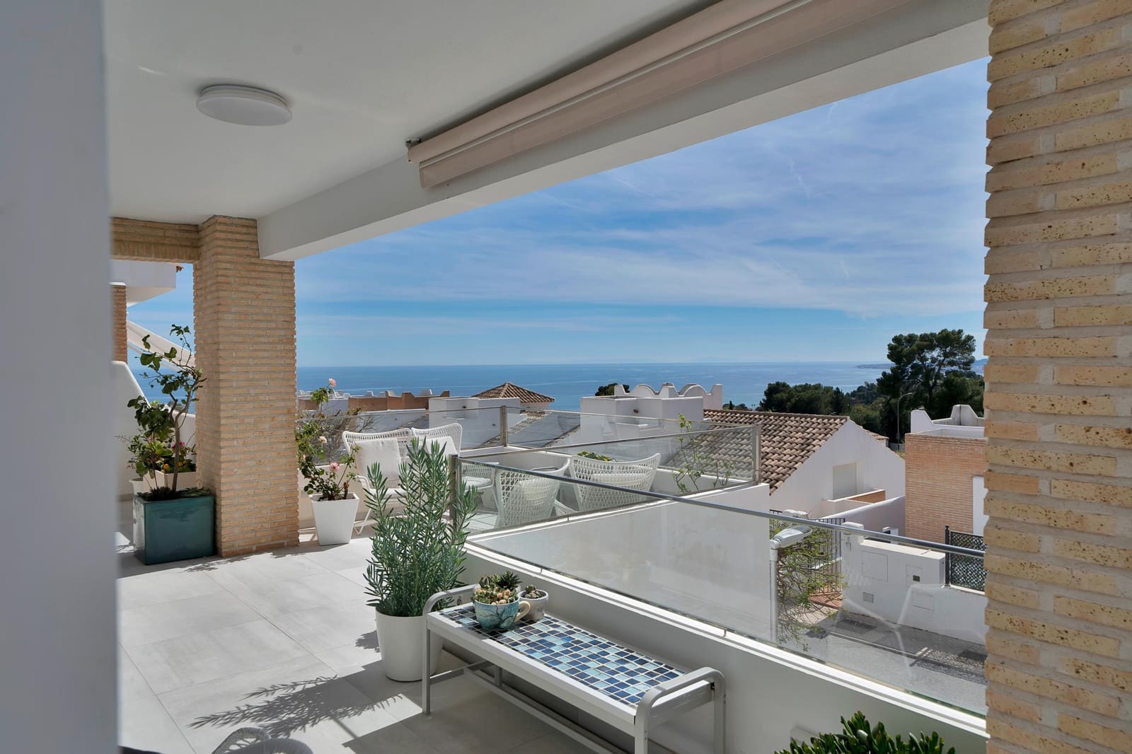 3 bedroom Villa for sale in Benalmadena with pool garage - € 1,150,000 (Ref: 9806661)