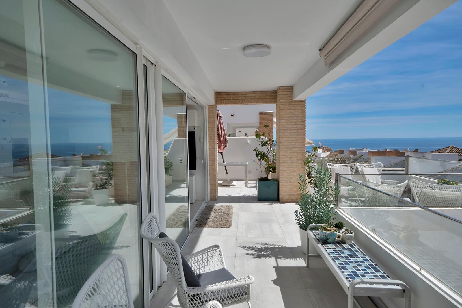 3 bedroom Villa for sale in Benalmadena with pool garage - € 1,150,000 (Ref: 9806661)