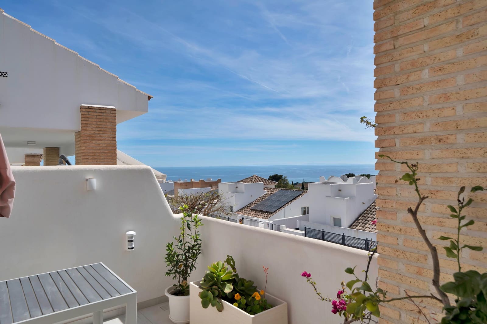 3 bedroom Villa for sale in Benalmadena with pool garage - € 1,150,000 (Ref: 9806661)