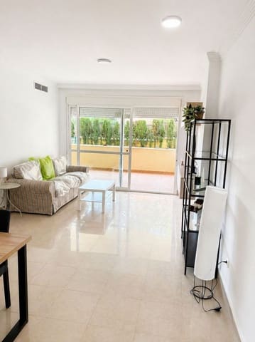 2 soverom Leilighet til leie i Marbella med svømmebasseng garasje - € 1 750 (Ref: 9806662)