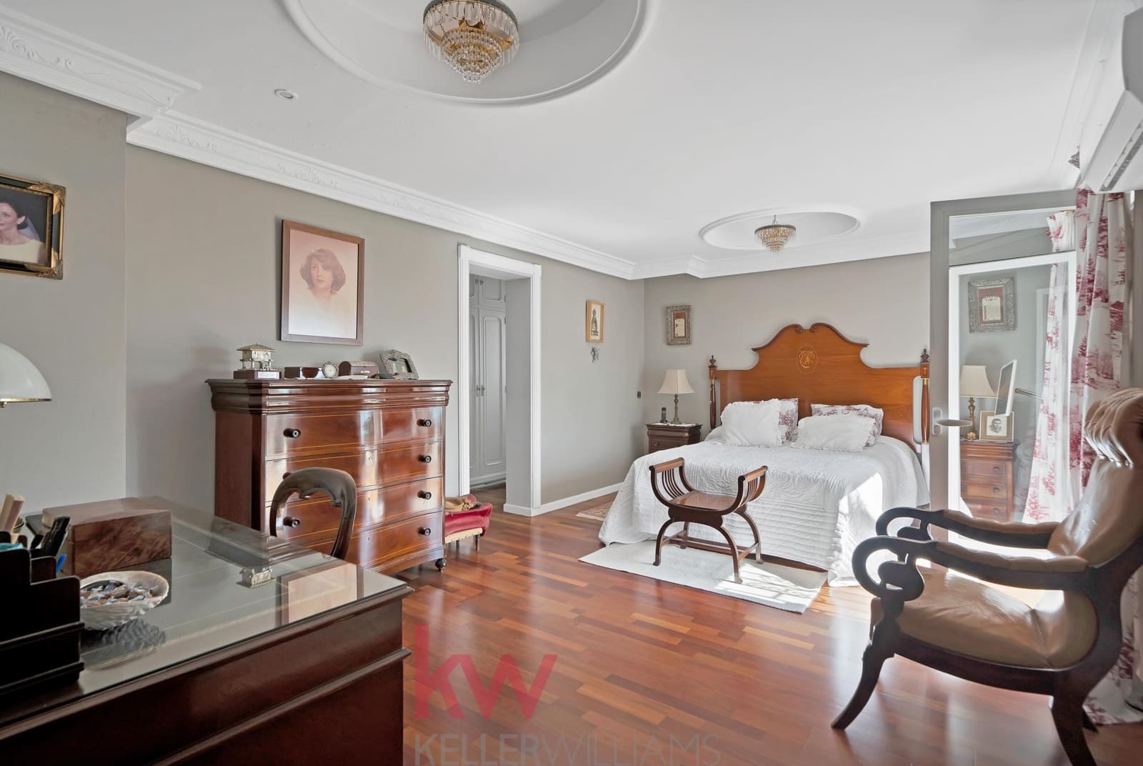 6 sypialnia Willa na sprzedaż w Miasto Malaga z basenem garażem - 1 950 000 € (Ref: 9808190)